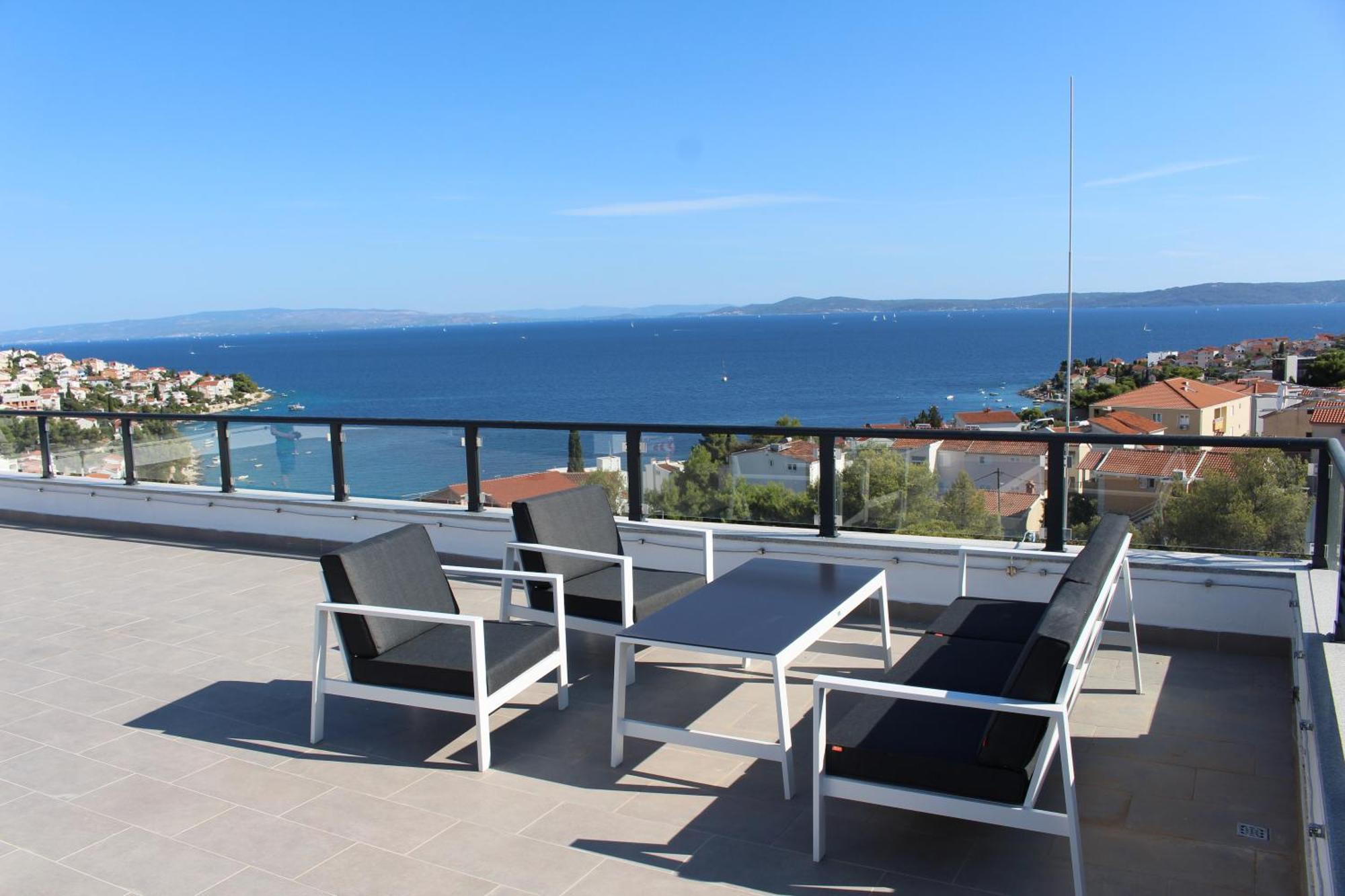 Apartment C-Views Trogir Bagian luar foto